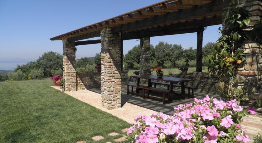 Agriturismo La Bicocca - Apt. "Il Leccio" Castel Rigone Стая снимка