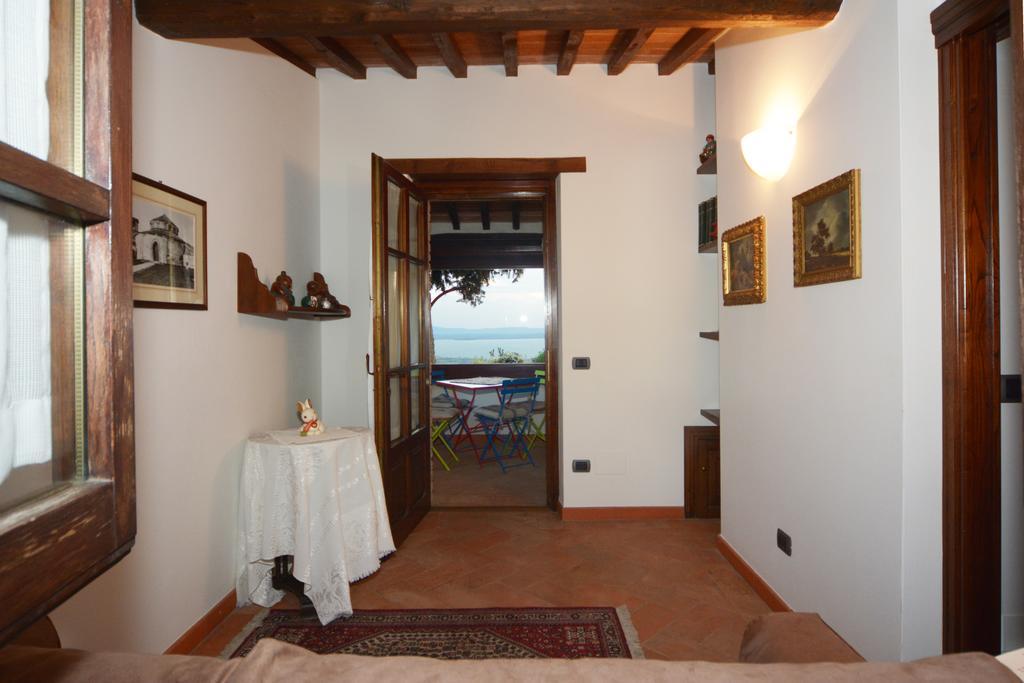 Agriturismo La Bicocca - Apt. "Il Leccio" Castel Rigone Екстериор снимка